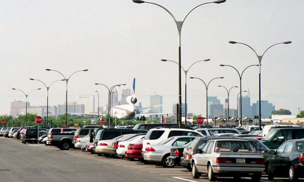Cost To Park At Newark Airport vistaparking.com